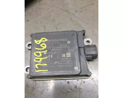 MERCEDES-BENZ A000 446 22 49 RADAR ANTI-COLLISION MODULE
