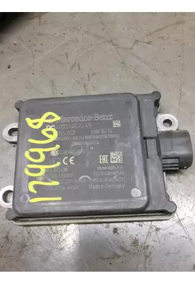MERCEDES-BENZ A000 446 22 49 RADAR ANTI-COLLISION MODULE