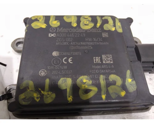 MERCEDES-BENZ A000 446 22 49 RADAR ANTI-COLLISION MODULE