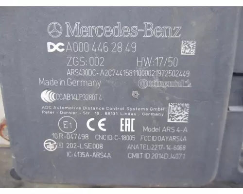 MERCEDES-BENZ A000 446 28 49 RADAR ANTI-COLLISION MODULE