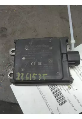 MERCEDES-BENZ A000 446 28 49 RADAR ANTI-COLLISION MODULE