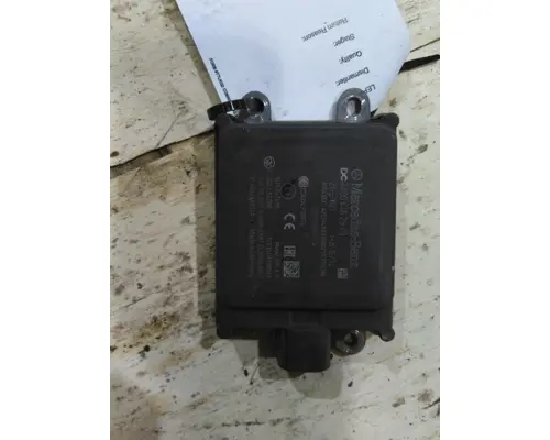 MERCEDES-BENZ A000 446 28 49 RADAR ANTI-COLLISION MODULE