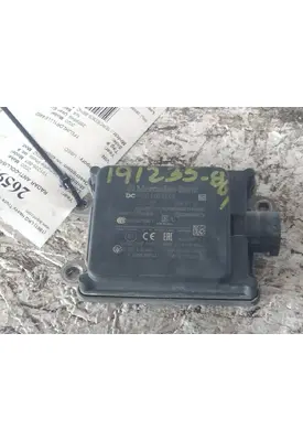 MERCEDES-BENZ A000 446 33 49 RADAR ANTI-COLLISION MODULE