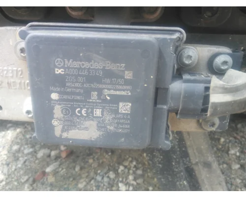 MERCEDES-BENZ A000 446 33 49 RADAR ANTI-COLLISION MODULE