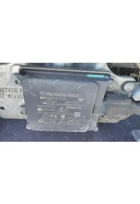 MERCEDES-BENZ A000 446 33 49 RADAR ANTI-COLLISION MODULE