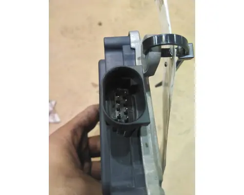 MERCEDES-BENZ A000 446 33 49 RADAR ANTI-COLLISION MODULE