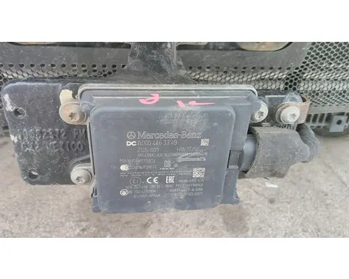 MERCEDES-BENZ A000 446 33 49 RADAR ANTI-COLLISION MODULE