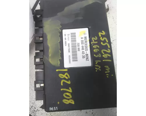 MERCEDES-BENZ M2 106 CAB CONTROL UNIT MODULE