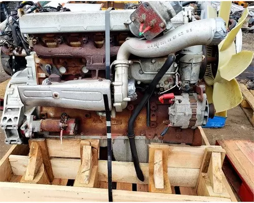 MERCEDES-BENZ OM906LA Engine Assembly