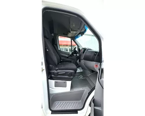 MERCEDES-BENZ SPRINTER Used Trucks