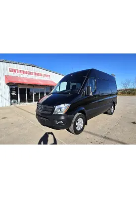 MERCEDES-BENZ SPRINTER Used Trucks