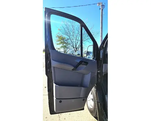 MERCEDES-BENZ SPRINTER Used Trucks