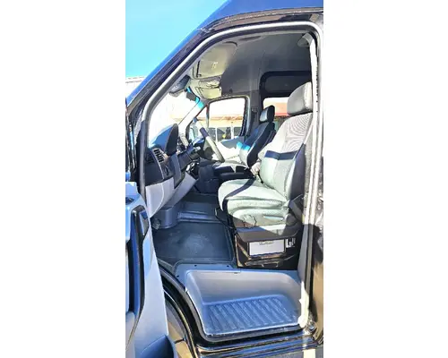 MERCEDES-BENZ SPRINTER Used Trucks