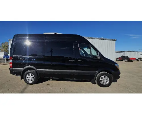 MERCEDES-BENZ SPRINTER Used Trucks