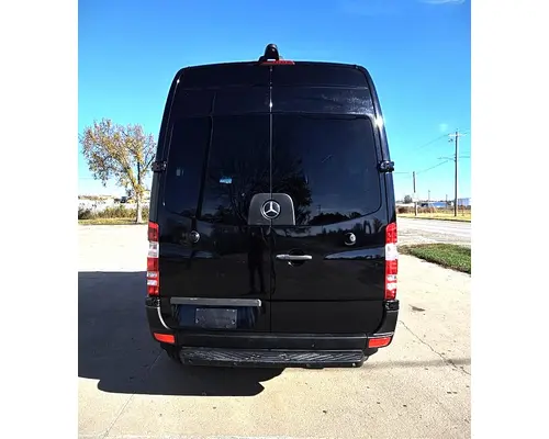 MERCEDES-BENZ SPRINTER Used Trucks