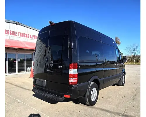 MERCEDES-BENZ SPRINTER Used Trucks