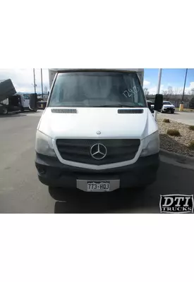 MERCEDES-BENZ Sprinter Air Conditioner Condenser