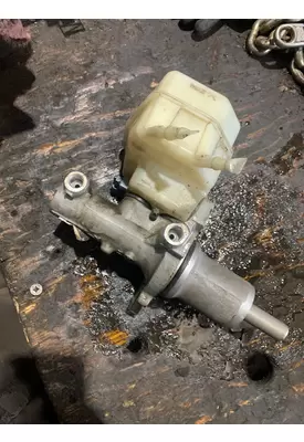 MERCEDES-BENZ Sprinter Brake Master Cylinder