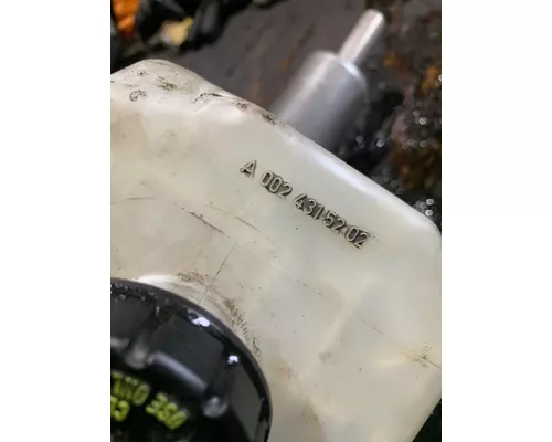 MERCEDES-BENZ Sprinter Brake Master Cylinder