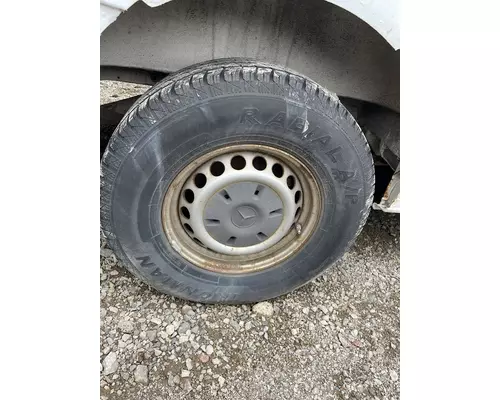 MERCEDES-BENZ Sprinter Complete Vehicle