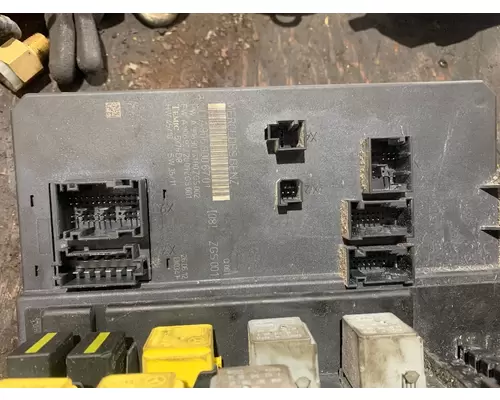 MERCEDES-BENZ Sprinter Fuse Box