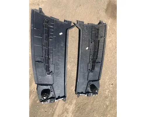 MERCEDES-BENZ Sprinter Interior Trim Panel