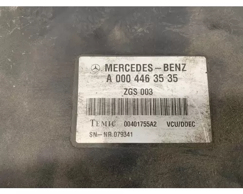 MERCEDES A0004463535 ECM (Cab Control Module)