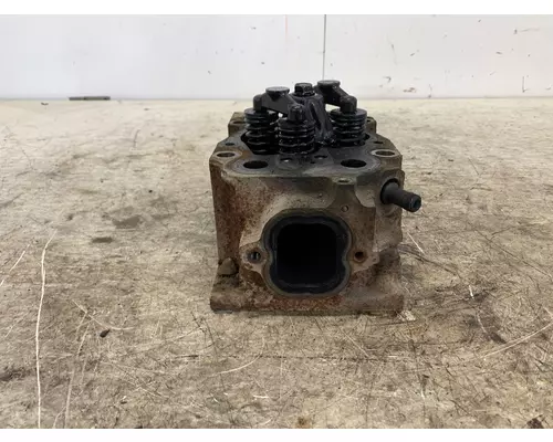MERCEDES A4600100820 Cylinder Head