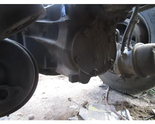 MERCEDES ART40-04 Rear End