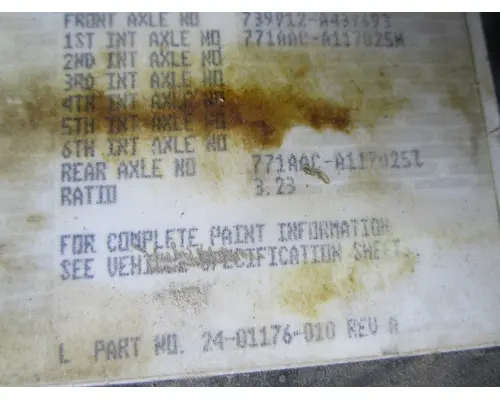 MERCEDES ART40-04 Rear End