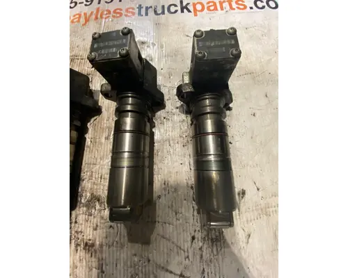 MERCEDES L9500 SERIES Fuel Injector
