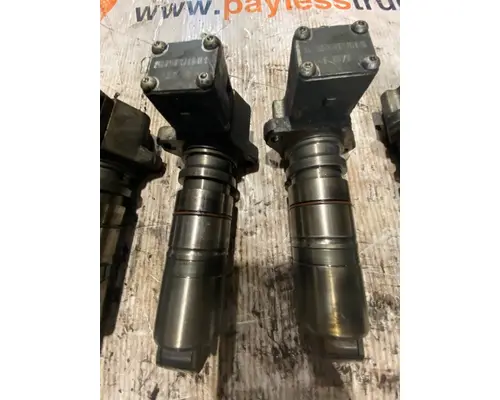 MERCEDES L9500 SERIES Fuel Injector