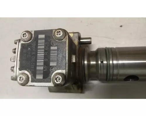 MERCEDES MBE 906 Fuel Injector