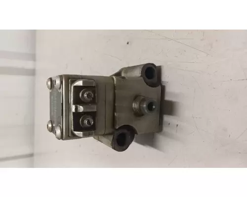 MERCEDES MBE 906 Fuel Injector