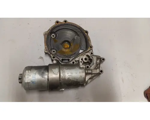 MERCEDES MBE 906 Oil Filter Base