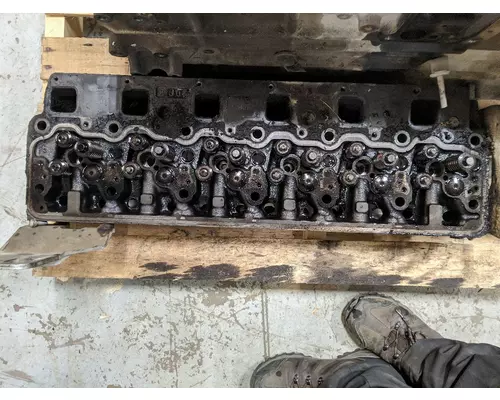 MERCEDES MBE 926 Cylinder Head