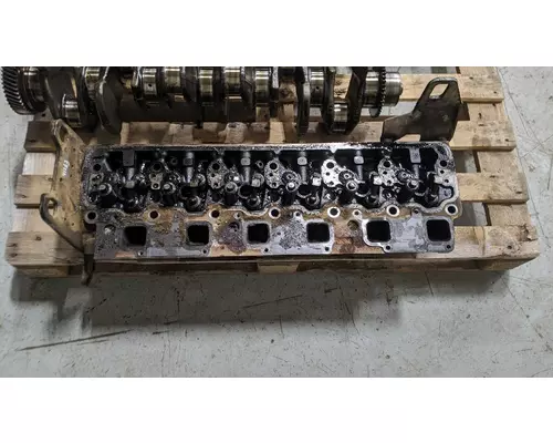 MERCEDES MBE 926 Cylinder Head