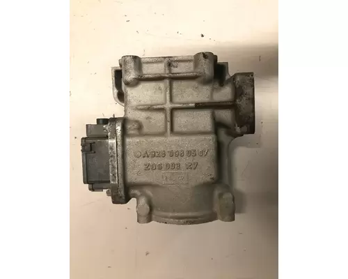 MERCEDES MBE 926 Intake Manifold