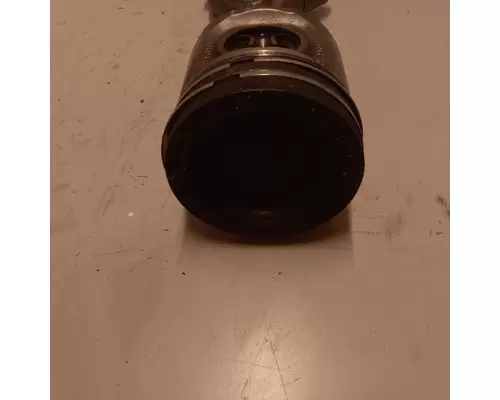 MERCEDES MBE 926 Piston Assembly