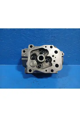 MERCEDES MBE4000 Cylinder Head