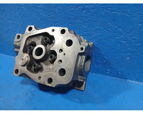 MERCEDES MBE4000 Cylinder Head