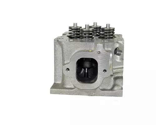 MERCEDES MBE4000 Engine Cylinder Head