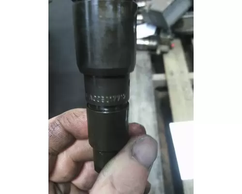 MERCEDES MBE4000 FUEL INJECTOR