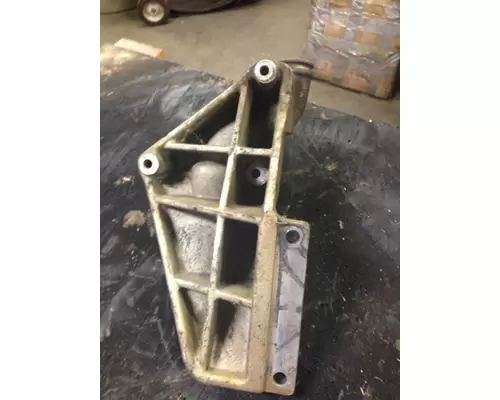 MERCEDES MBE4000 Fuel Filter Bracket