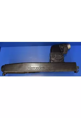 MERCEDES MBE4000 Intake Manifold