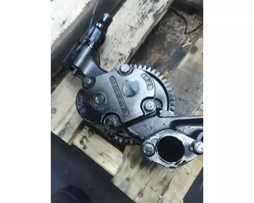 MERCEDES MBE4000 OIL PUMP