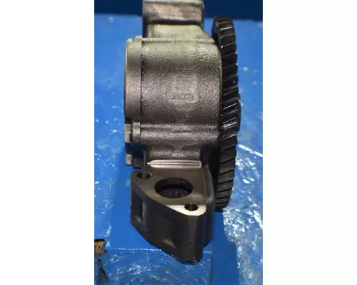 MERCEDES MBE4000 Oil Pump