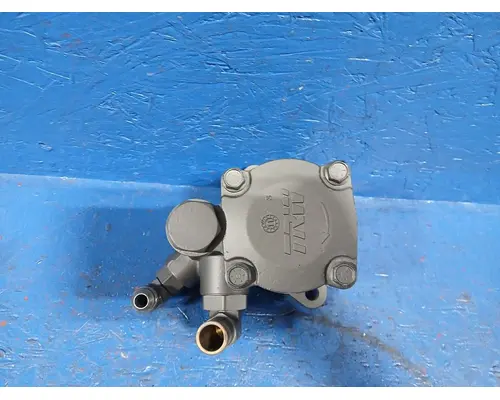 MERCEDES MBE4000 Power Steering Pump