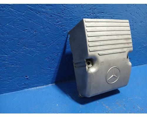 MERCEDES MBE4000 Valve Cover