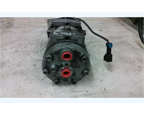 MERCEDES MBE900 Air Conditioner Compressor